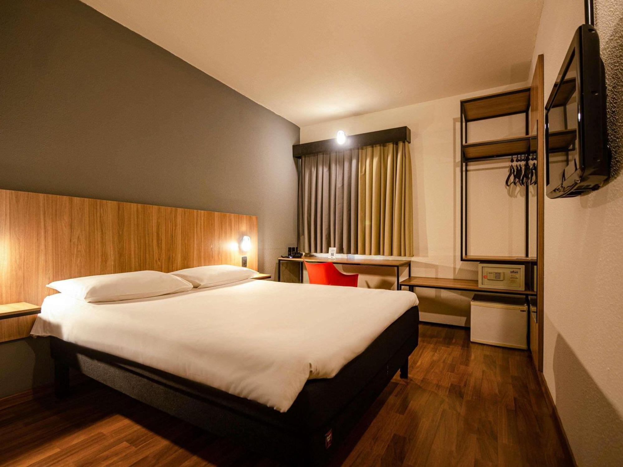 Ibis Betim