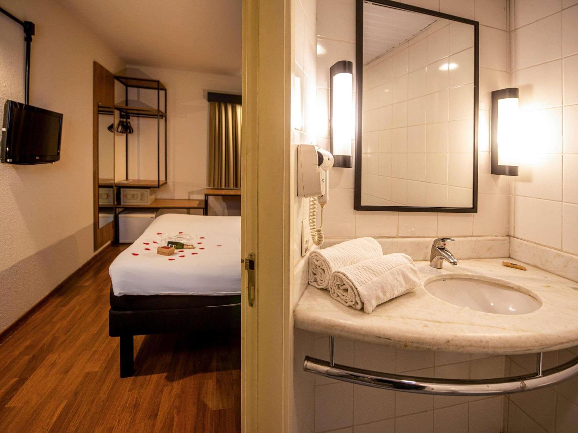 Ibis 3* Betim