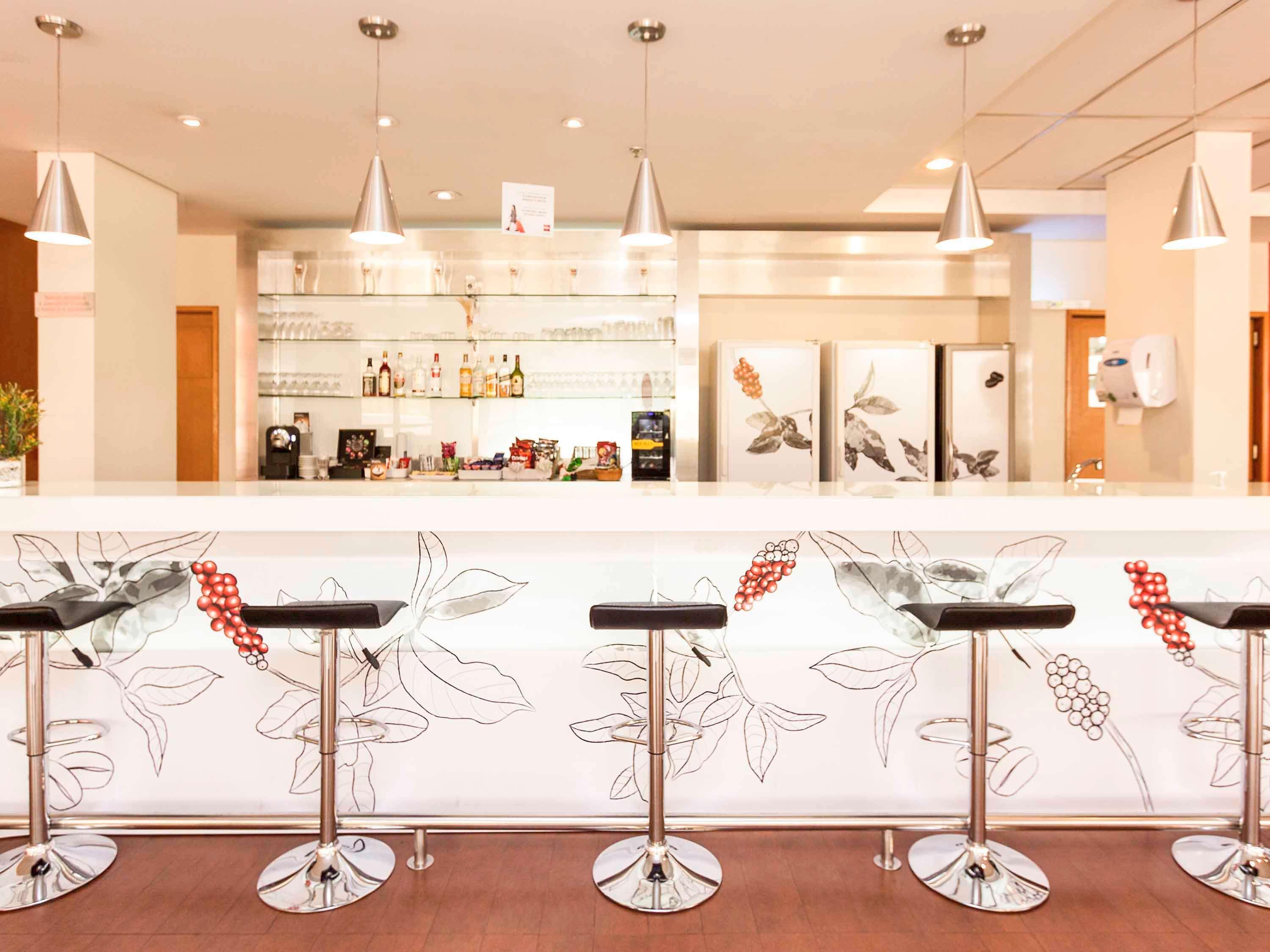 Ibis Hotel 3*